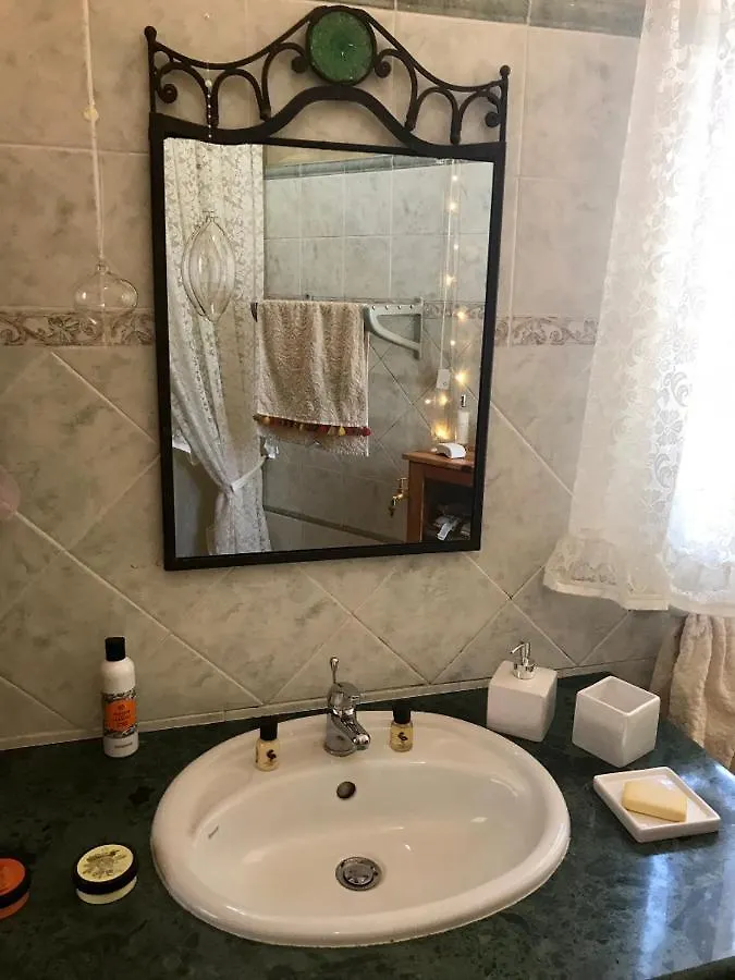Casa Montegri Hal Ghaxiak 0*,